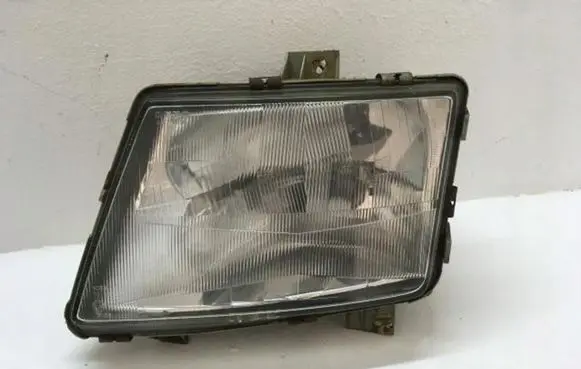 Mercedes-Benz Vito Viano W638 Headlight/headlamp