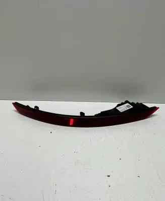 BMW 4 G22 G23 G24 G26 Rear tail light reflector 4M8945701A F03725600