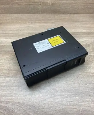 Peugeot 607 CD/DVD changer 9636561780