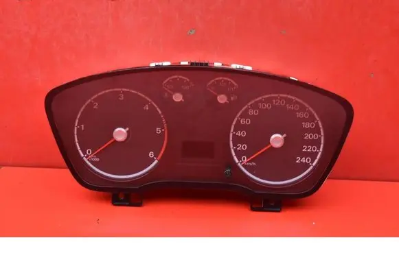 Ford Focus C-MAX Speedometer (instrument cluster) 7M5T-18849-CE