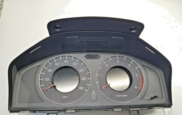 Volvo V70 Speedometer (instrument cluster) 31254540AA nr4002