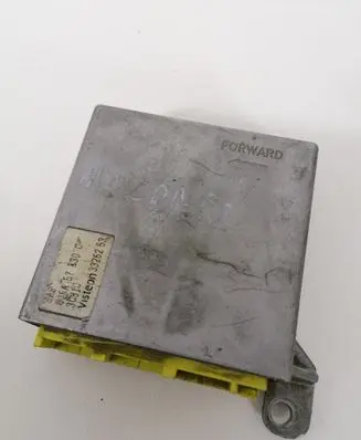 Hyundai i30 Airbag control unit/module 3326253