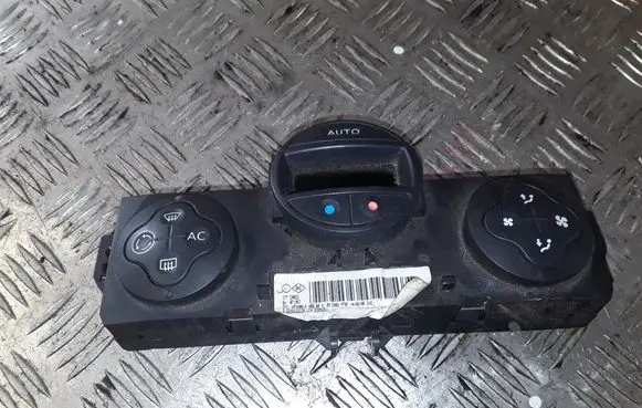 Renault Modus Climate control unit 8200133339