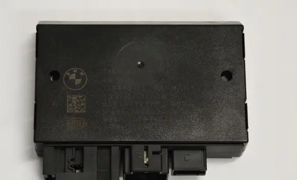 BMW X1 F48 F49 Tow bar trailer control unit/module 6874849