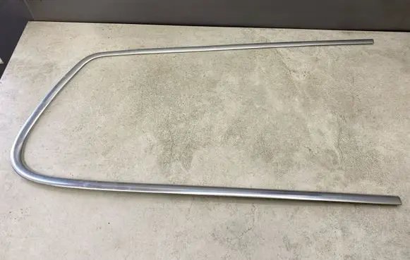 Volkswagen PASSAT B6 Rear side glass trim 3C9853346