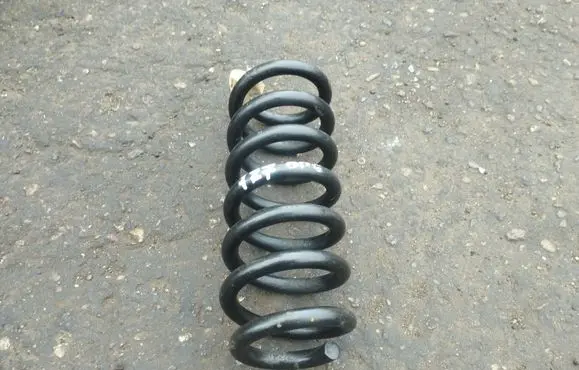 Peugeot 607 Rear coil spring