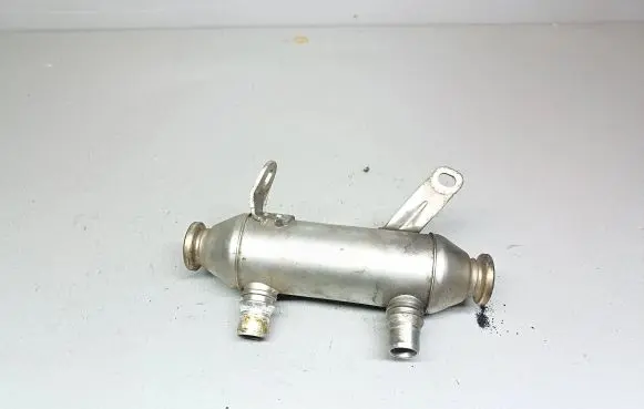 Citroen C8 EGR valve cooler 9640843480 869964X