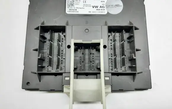 Volkswagen Golf VII Comfort/convenience module 5Q0937086Q