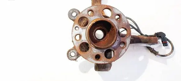 Mercedes-Benz A W169 Front wheel hub