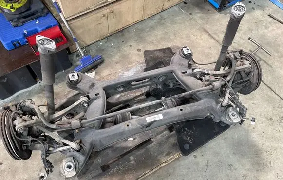 Mercedes-Benz E W213 Rear subframe 2133504307 A2133504307 2134307