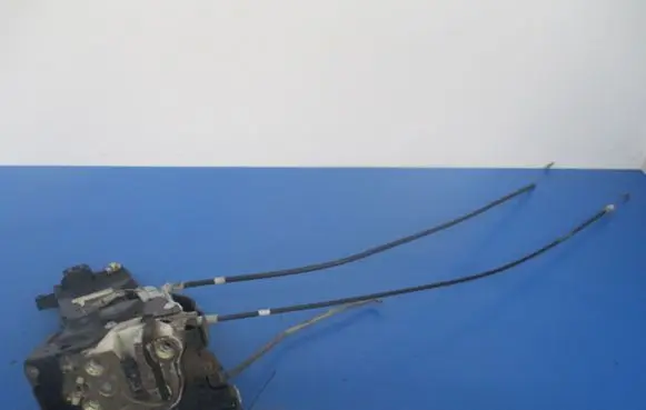 Mazda 6 Front door lock
