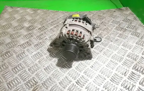 KIA Sportage Generator/alternator 373002A850