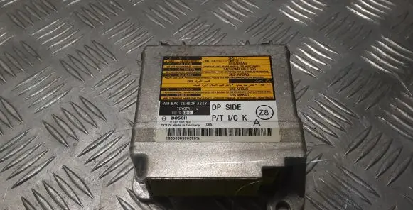 Lexus IS 220D-250-350 Airbag control unit/module 8917053100 0285001903