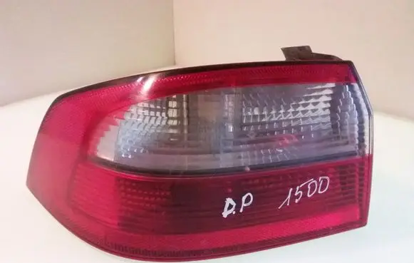 Renault Laguna II Rear/tail lights 8200002473