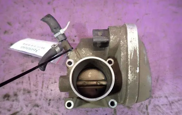 Seat Cordoba (6L) Throttle body valve 047133062D