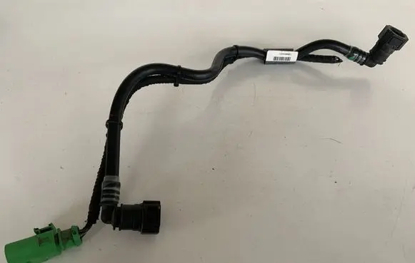 Audi A4 S4 B9 Fuel line pipe 8W0201220A 8W0971745A