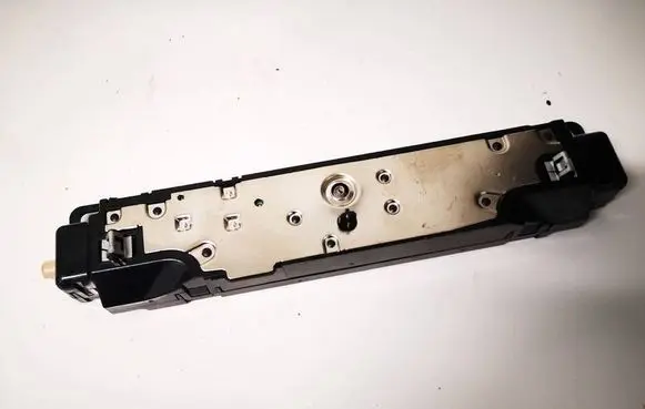 Tesla Model Y Bluetooth control unit module 158560100e 1585601-00-e