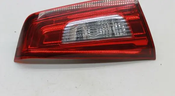 Mitsubishi ASX Tailgate rear/tail lights