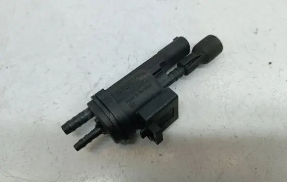 Valve vacuum