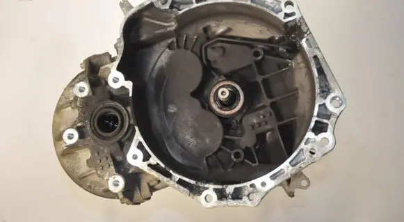 Opel Insignia A Manual 7 speed gearbox M32