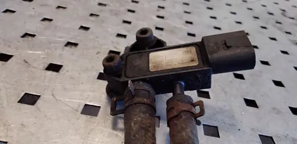 Exhaust gas pressure sensor
