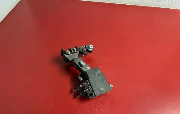 BMW X6 G06 Current control relay 8736419 BMLP99S123