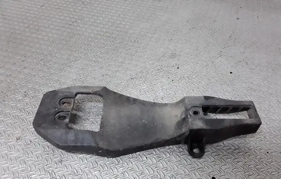 Rear door exterior handle/bracket