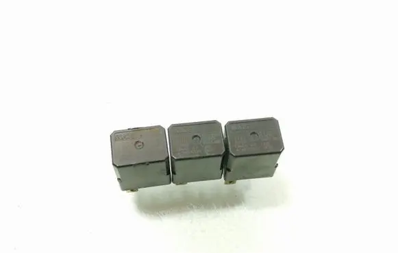 Mitsubishi Outlander Other relay ACM33221