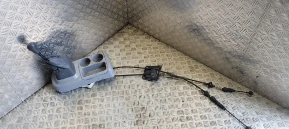 Toyota Previa (XR30, XR40) II Gear shifter/selector 5881028300 5881128190