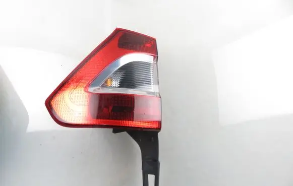 Ford Galaxy Rear/tail lights 6M2113N553AC