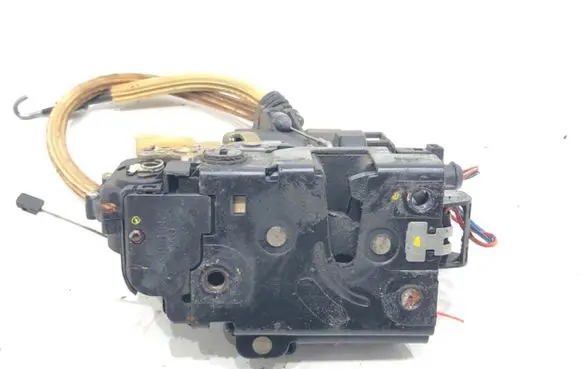 Seat Leon (1M) Rear door lock