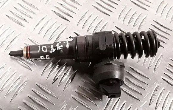 Ford Galaxy Fuel injector 038130073ba 0414720216