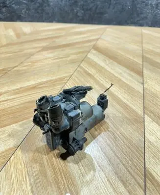 Coolant heater control valve