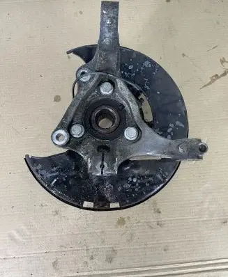 Opel Insignia A Front wheel hub