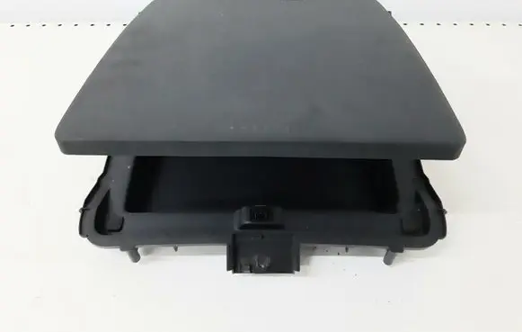 Toyota Corolla Verso E121 Glove box