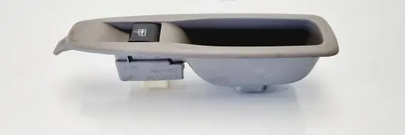Renault Zoe Electric window control switch 829614619R