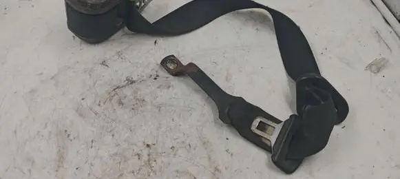 BMW 3 E30 Rear seatbelt 16398