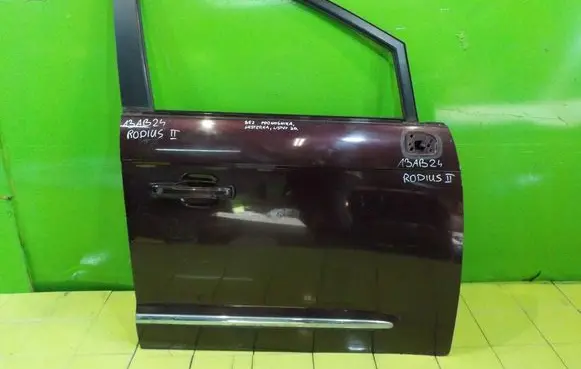SsangYong Rodius Front door PRZOD