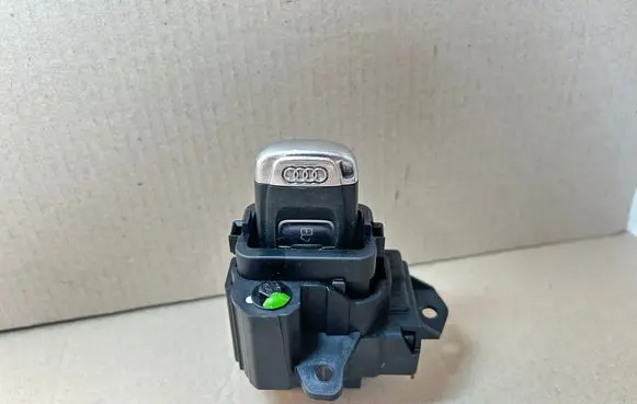Audi S5 Ignition lock 8T1857289B