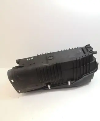Mercedes-Benz C W204 Air filter box A6460902001