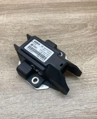 Audi A6 S6 C5 4B ESP acceleration yaw rate sensor 4B0907637A 0265005213