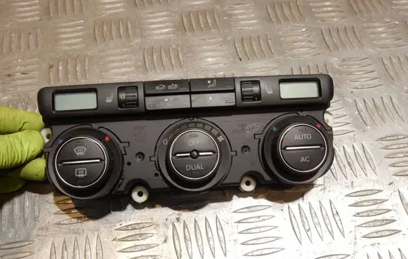 Volkswagen PASSAT B6 Climate control unit 47138