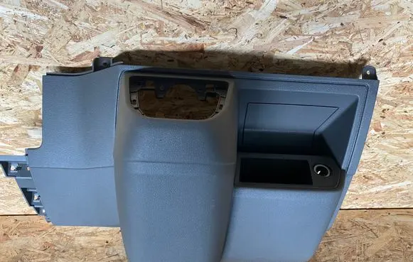 Volkswagen Crafter Dashboard lower bottom trim panel 7C1858335B