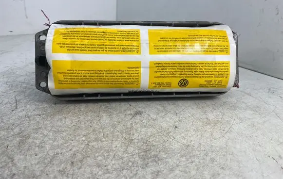 Volkswagen Touran I Passenger airbag 1T0880204A