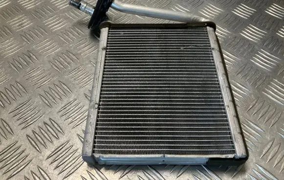Toyota Avensis T270 Heater blower radiator
