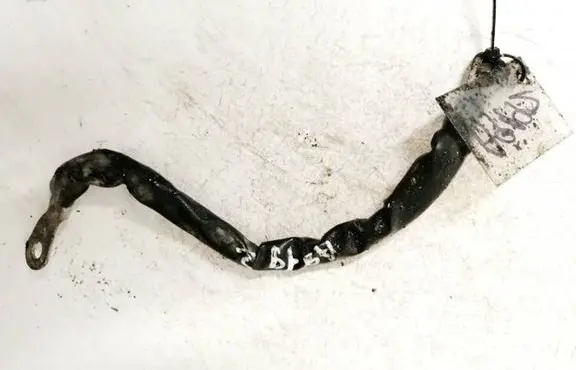 Mercedes-Benz C AMG W204 Positive cable (battery)