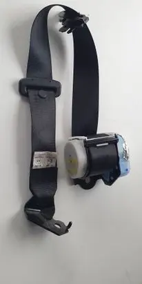 Mazda 6 Rear seatbelt