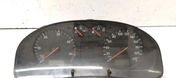 Volkswagen PASSAT B5 Speedometer (instrument cluster) 3B0919861JX