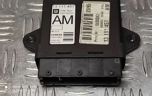 Opel Vectra C Door control unit/module 13111457
