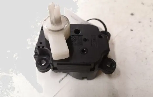 Citroen C4 I Picasso Air flap motor/actuator A21200500